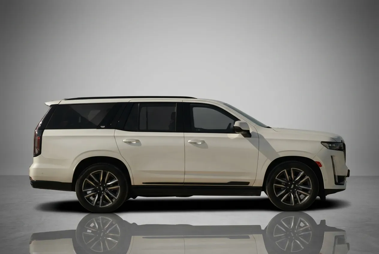 CADILLAC Escalade - Image 4