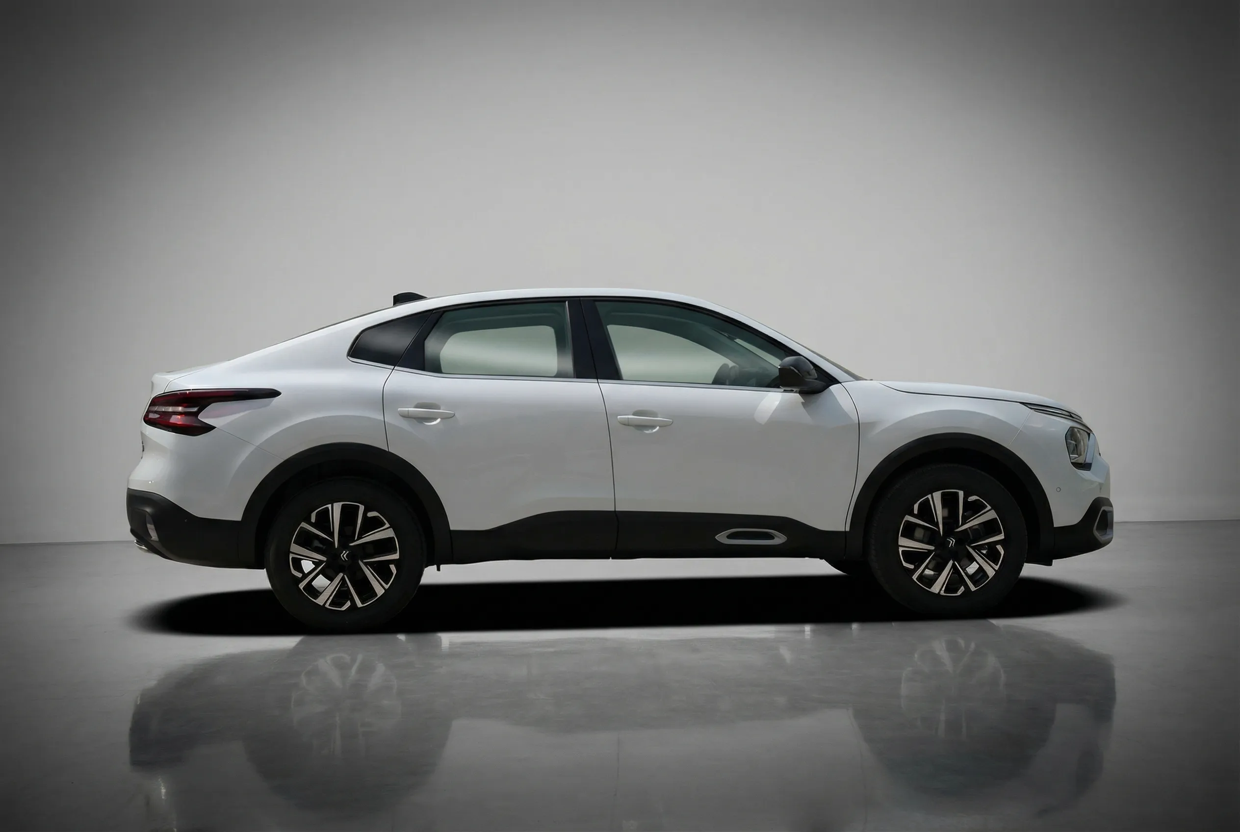 סיטרואן C4 X - Image 3