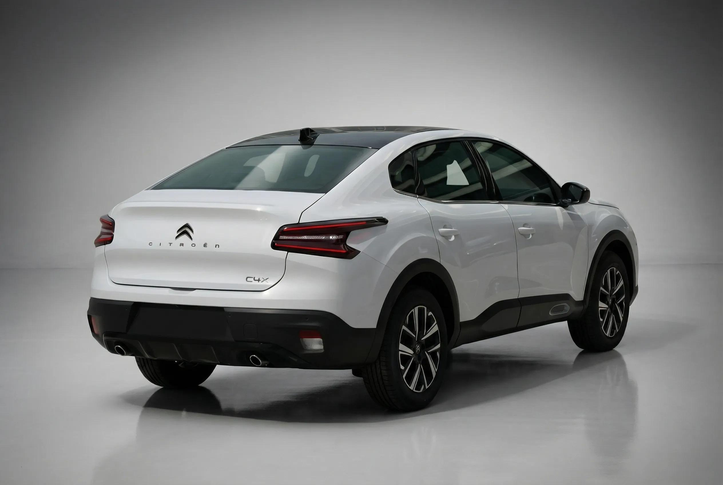 סיטרואן C4 X - Image 4