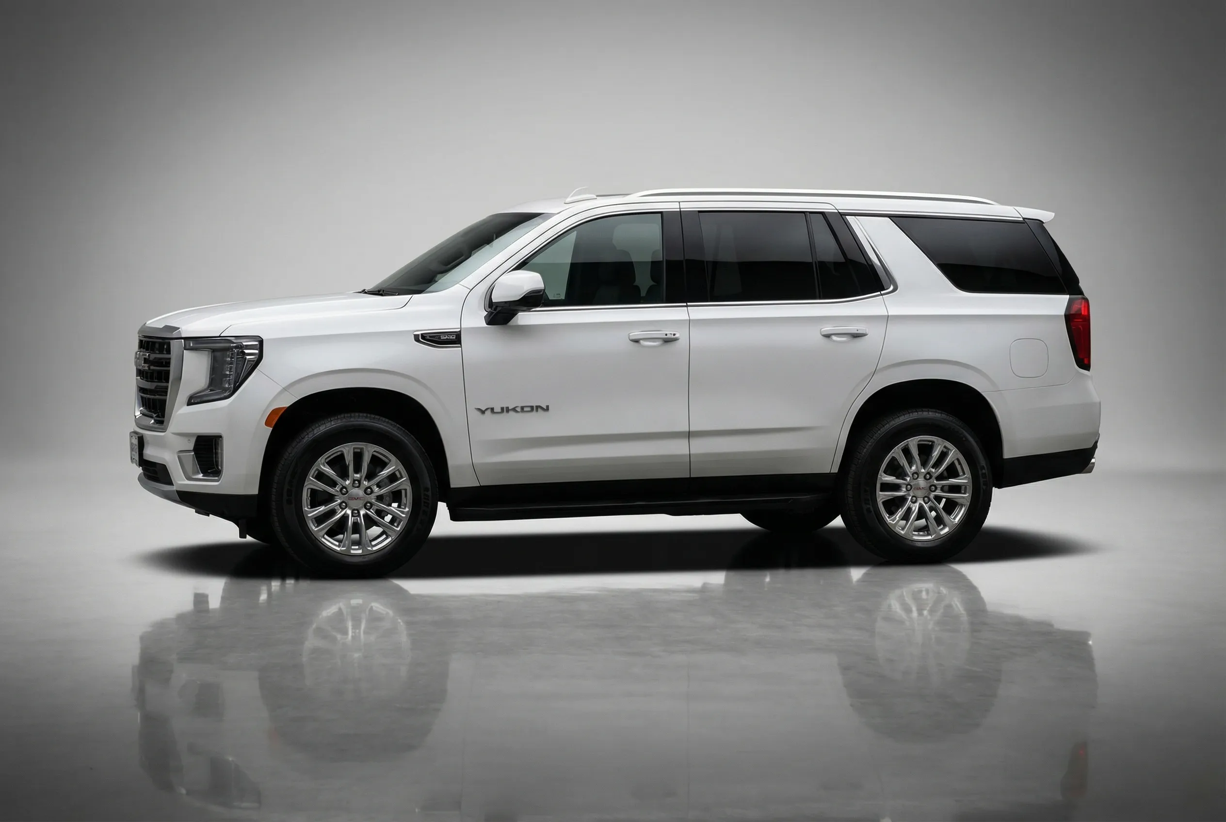 GMC Yukon - Image 2