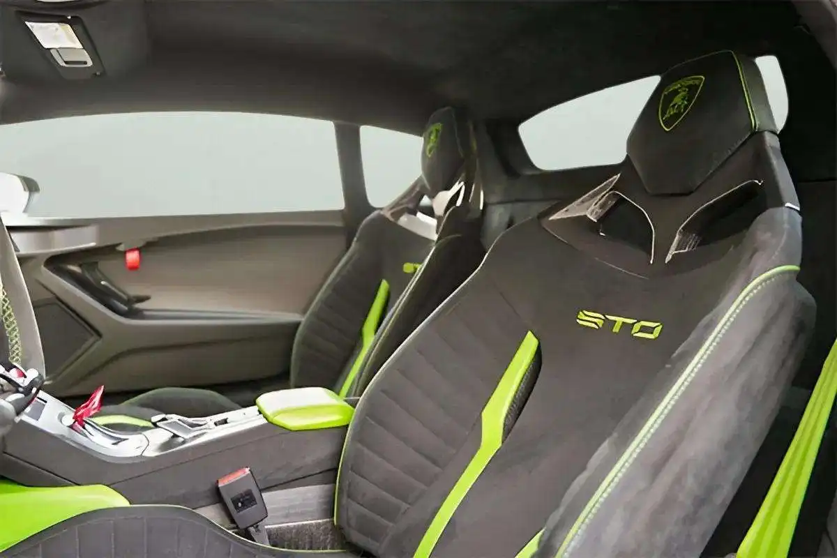 لامبورغيني هوراكان STO - Image 4