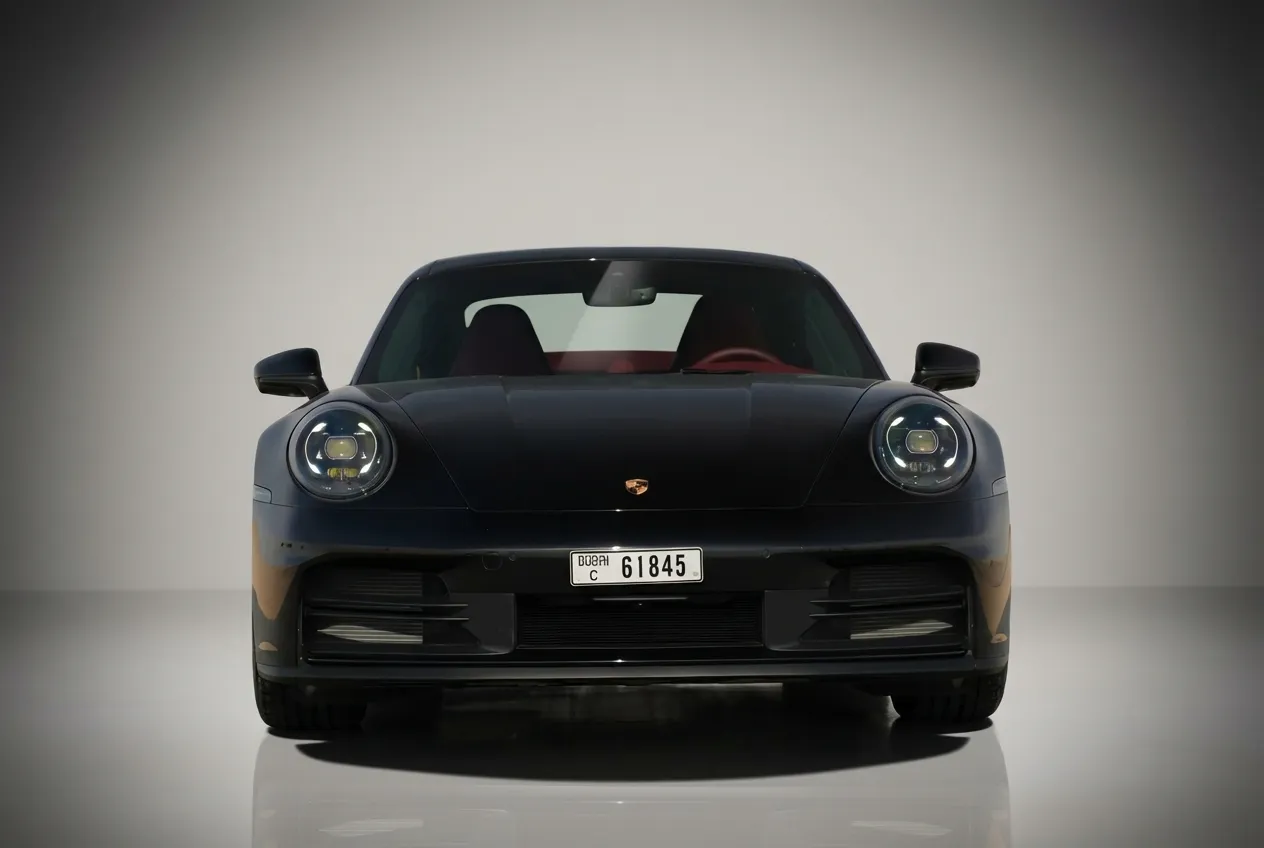 PORSCHE 911 Carrera - Image 3