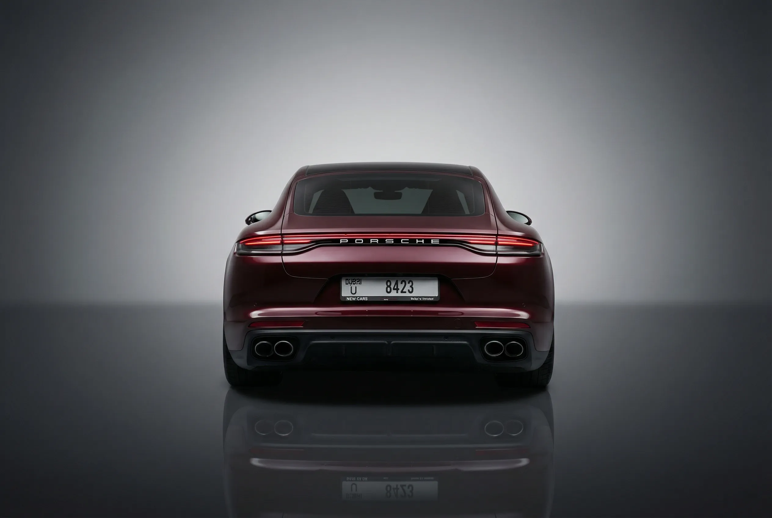 PORSCHE Panamera - Image 3