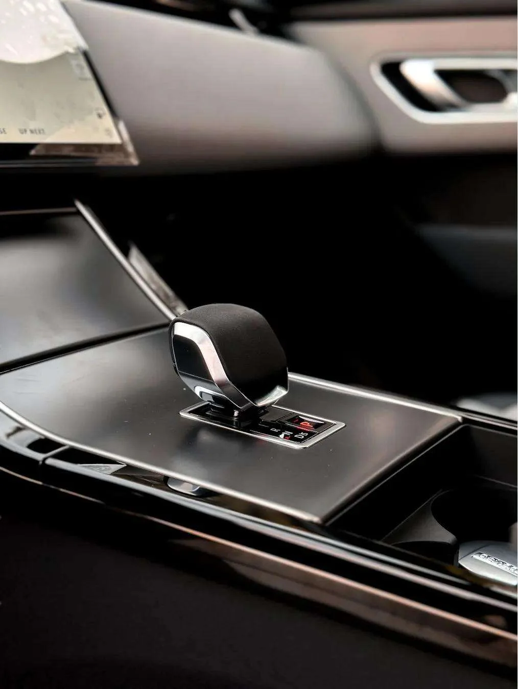 Range Rover Velar - Image 4