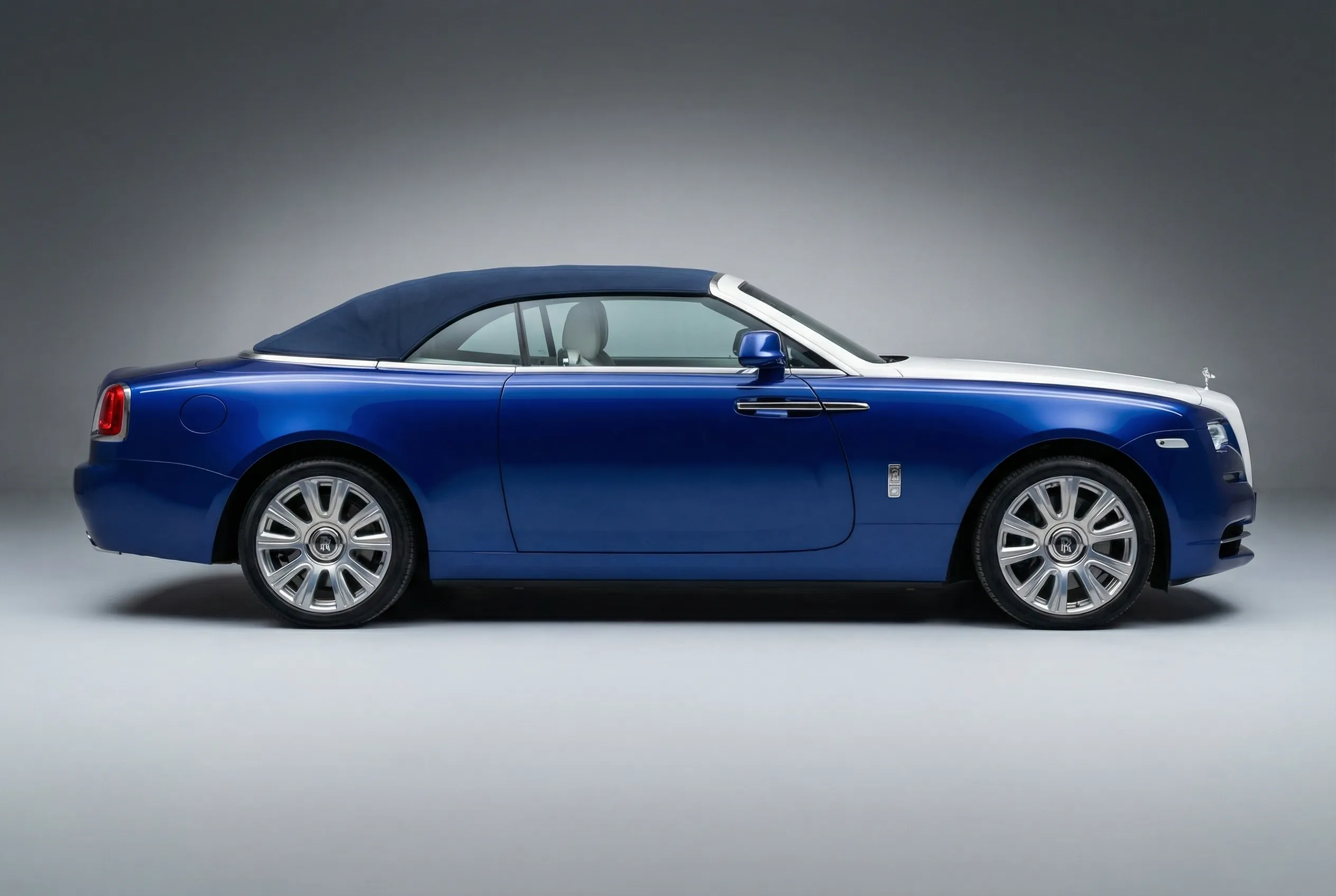 ROLLSROYCE Dawn - Image 5