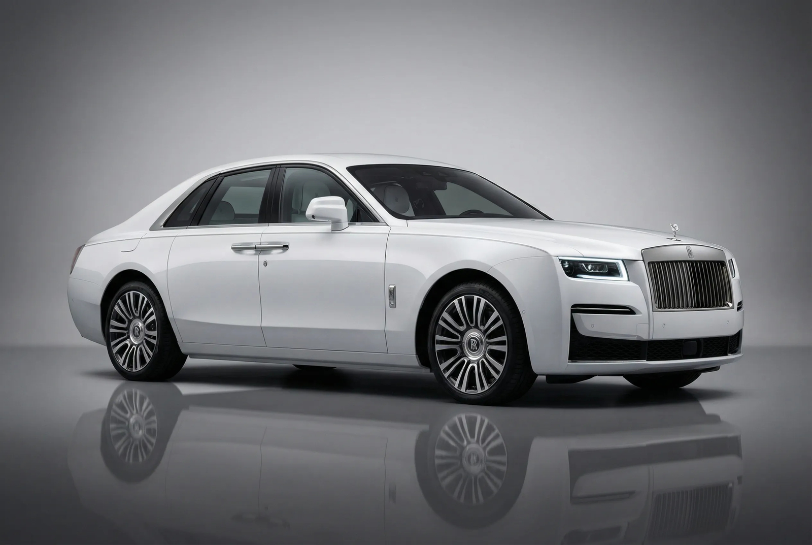 Rolls Royce Ghost 2021