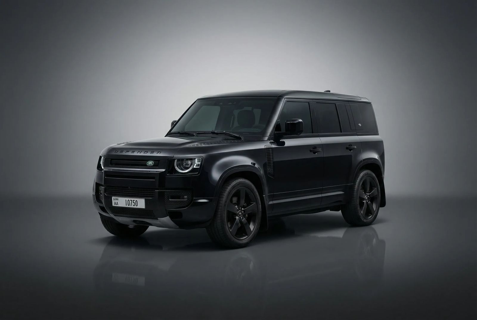 Land Rover Defender V8 2023