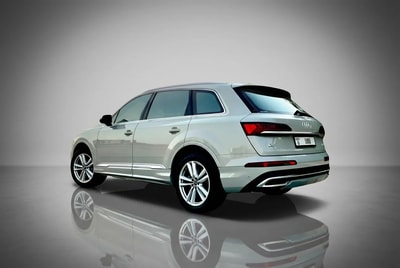Audi Q7 2022 - Image 3