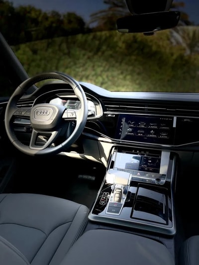 Audi Q7 2022 - Image 4