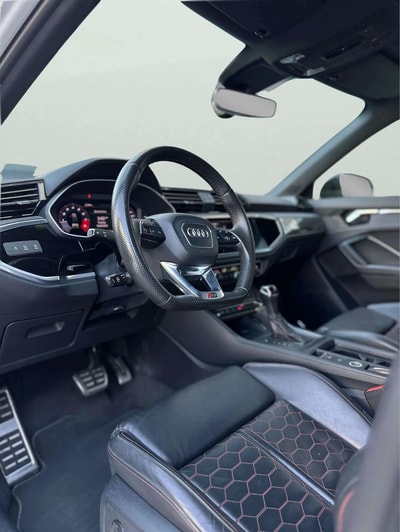 Audi RSQ3 2021 - Image 4