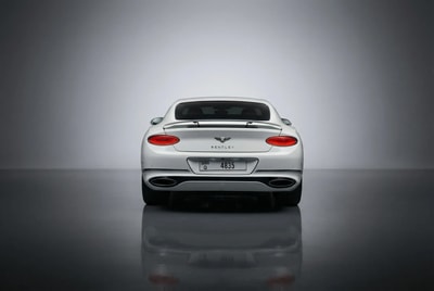Bentley Continental GT 2022 - Image 3
