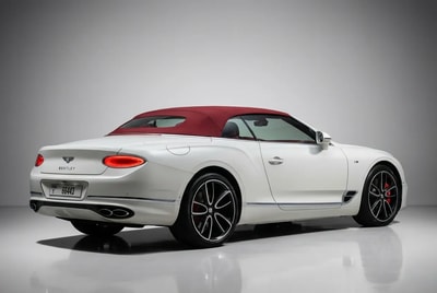 Bentley Continental GTC 2022 - Image 4