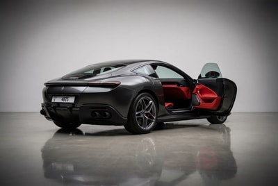 Ferrari Roma 2021 - Image 2