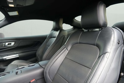 Ford Mustang 2023 - Image 5