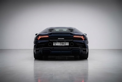 Lamborghini Huracan EVO Coupe 2021 - Image 3