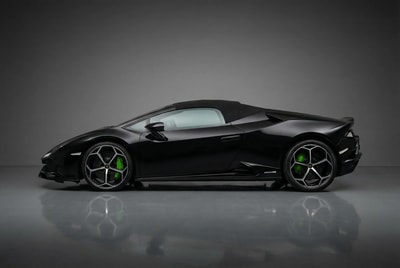 Lamborghini Huracan EVO Spyder 2024 - Image 3