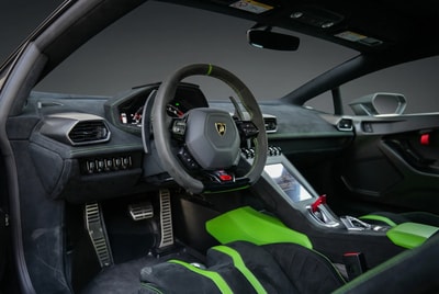 Lamborghini Huracan STO 2022 - Image 4