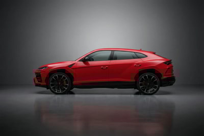 Lamborghini Urus 2022 - Image 2