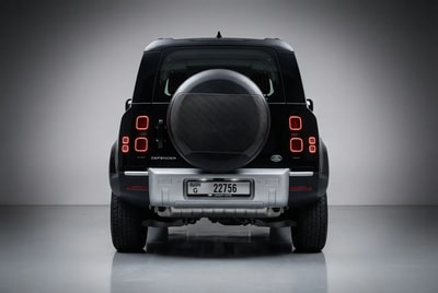 Land Rover Defender 2023 - Image 3
