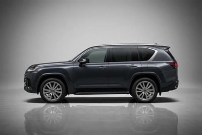 Lexus LX 600 2022 - Image 2
