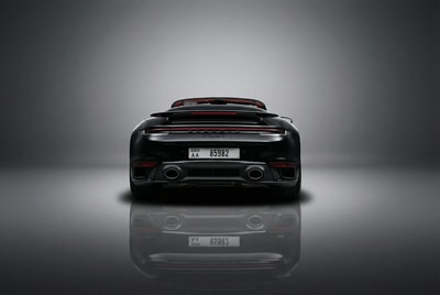 Porsche 911 Turbo S 2023 - Image 3