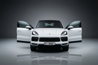 Porsche Cayenne 2021 - Image 2