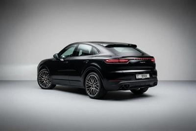 Porsche Cayenne 2022 - Image 4
