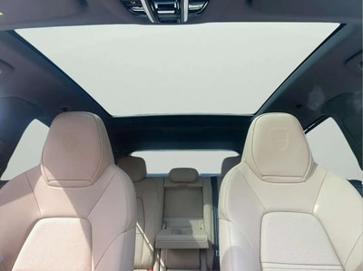 Porsche Cayenne 2022 - Image 5