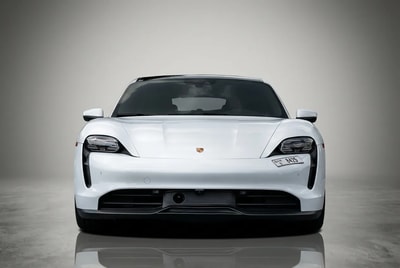 Porsche Taycan 4S 2022 - Image 2