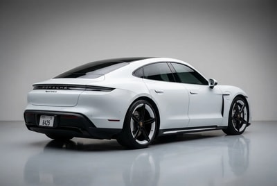 Porsche Taycan 4S 2022 - Image 4