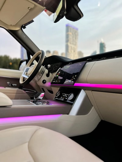 Land Rover Range Rover 2022 - Image 5