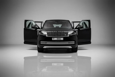 Land Rover Range Rover 7 Seats 2024 - Image 2