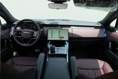 Land Rover Range Rover Sport 2025 - Image 5