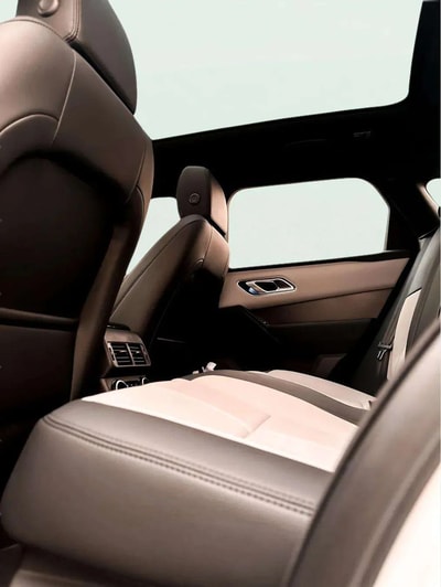 Land Rover Range Rover Velar 2024 - Image 5