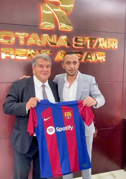 جون لابورتا إي إسترش