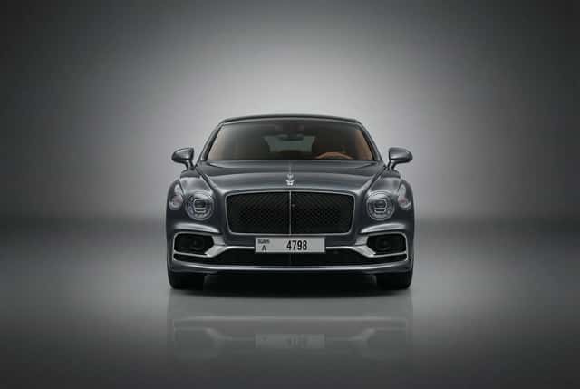 بنتلي Flying Spur 2025