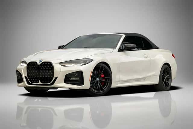 بي إم دبليو 430i Convertible 2025