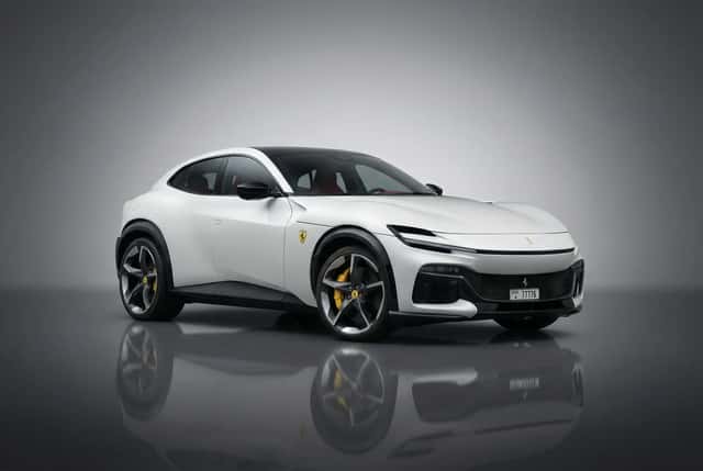 فيراري Purosangue 2025