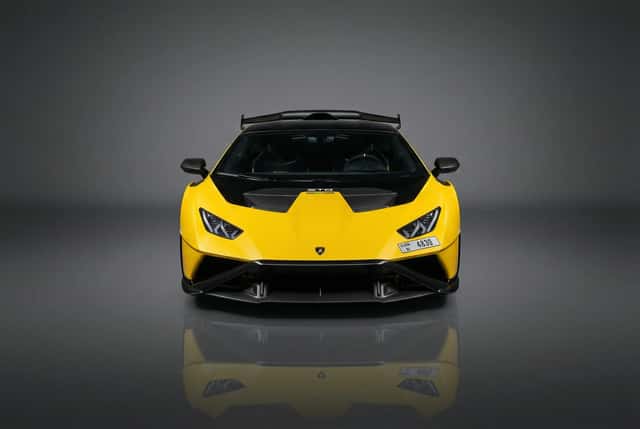لامبورغيني Huracan STO 2025