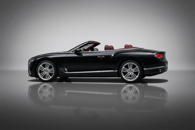Bentley Continental GTC 2023 - Image 3