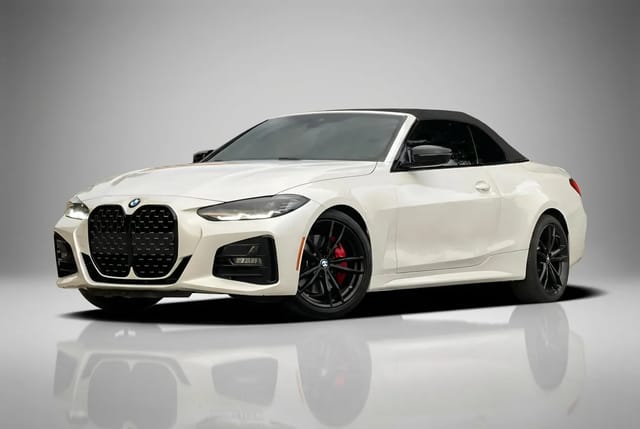 BMW 430i Convertible 2025