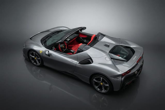Ferrari SF90 Spider 2024 - Image 3