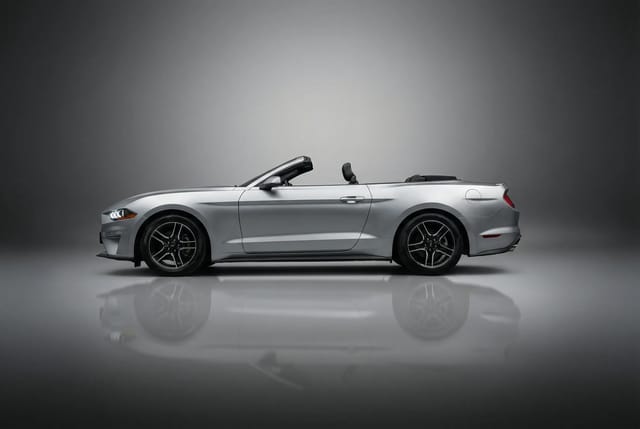 Ford Mustang 2023 - Image 3