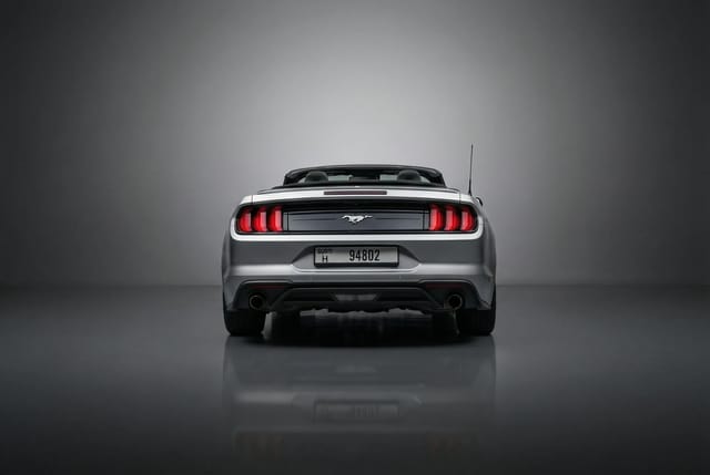 Ford Mustang 2023 - Image 4