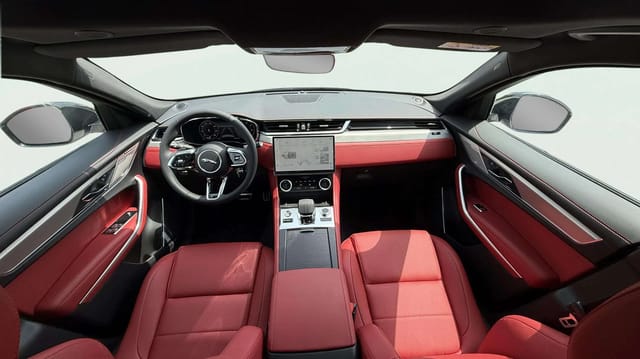 Jaguar F-PACE 2025 - Image 5