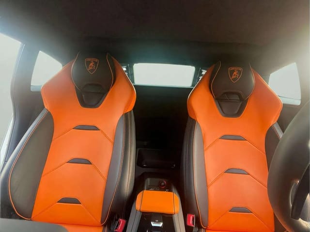 Lamborghini Huracan EVO Coupe 2021 - Image 5