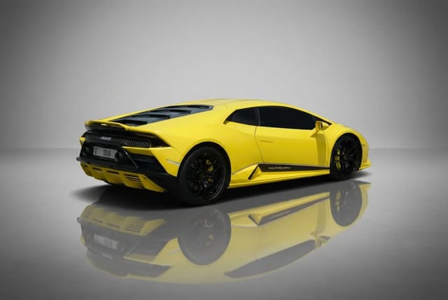 Lamborghini Huracan EVO Coupe 2025 - Image 4