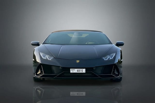 Lamborghini Huracan EVO Spyder 2024 - Image 2