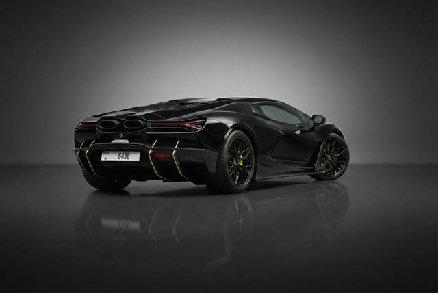 Lamborghini Revuelto 2025 - Image 5