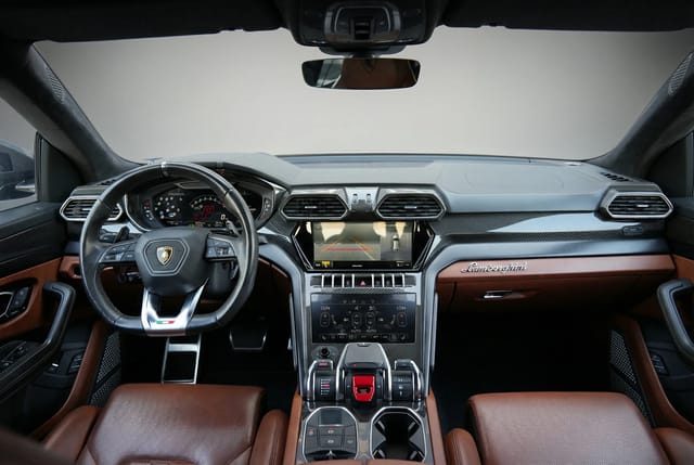 Lamborghini Urus 2022 - Image 5
